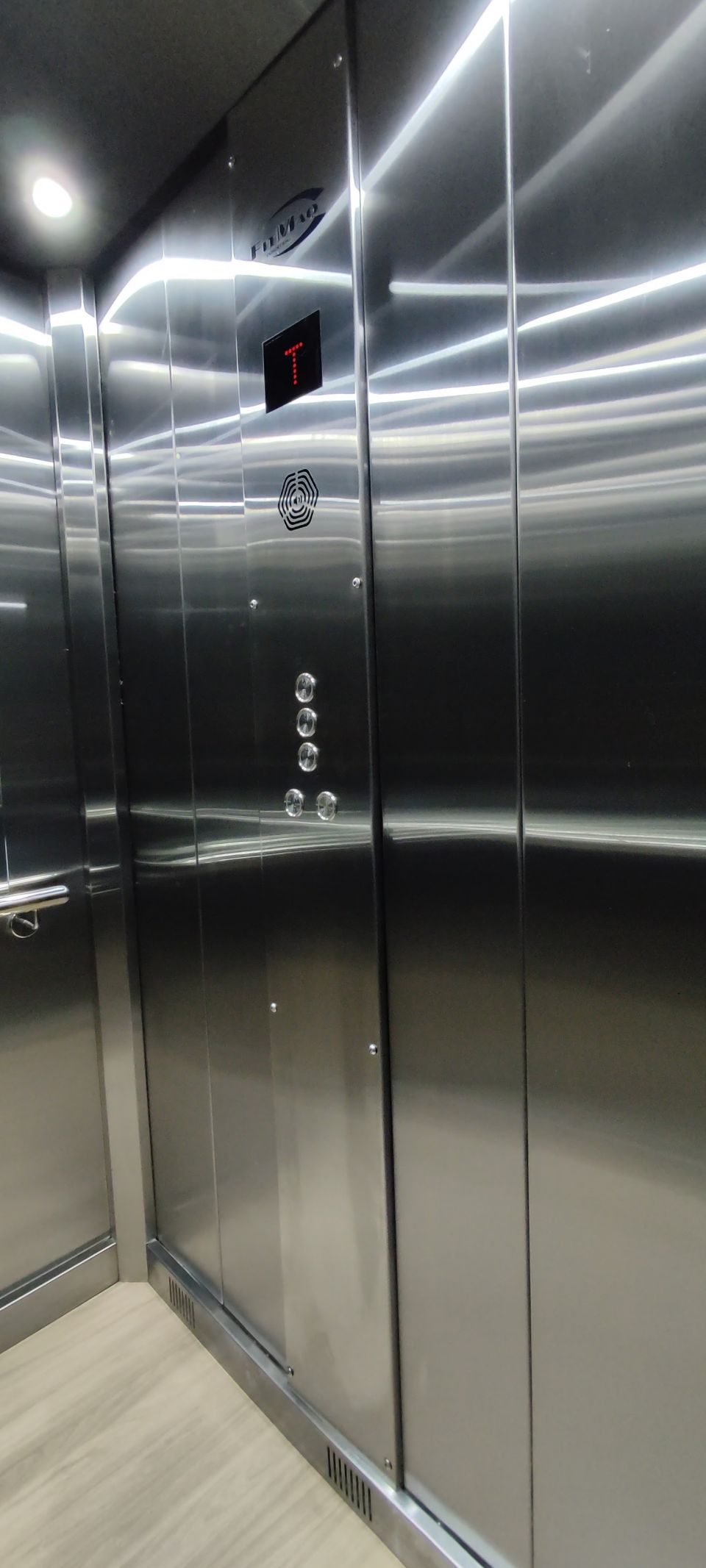 Fitmaq Industrial - Mquinas e Elevadores -